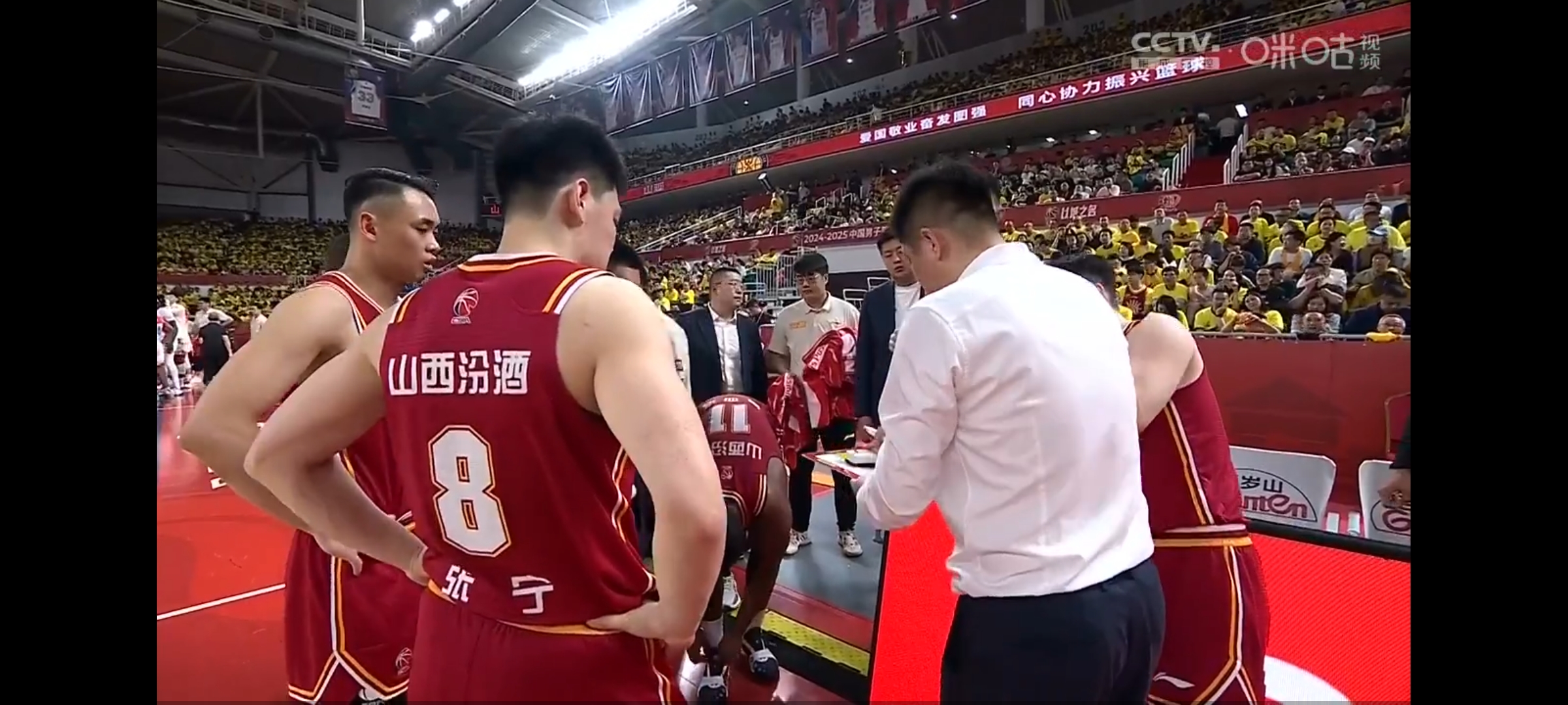 开云平台 -今夜NBA季后赛焦点战，成都蓉城门线救险，质疑声仍在，资深球员宣示担当的简单介绍